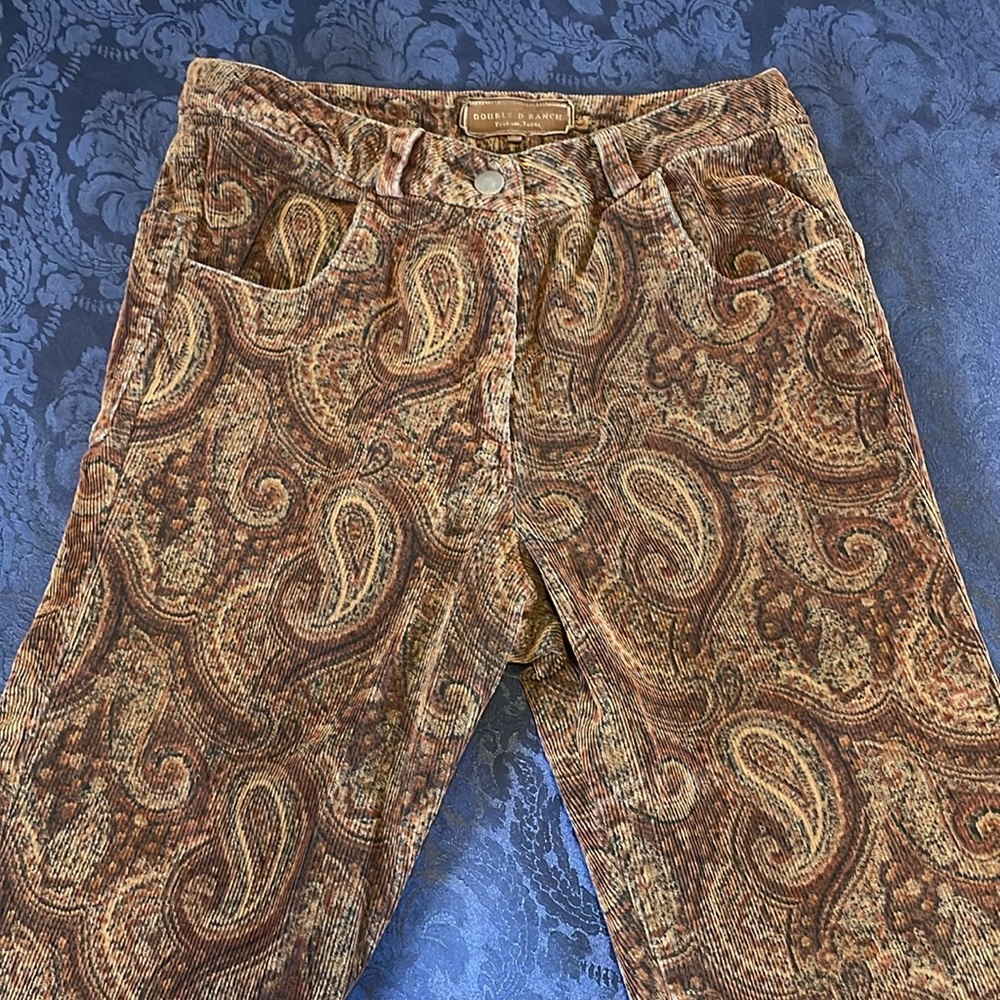 Double D Ranch size M brown paisley corduroy jeans gently used 25” inseam, MP?!